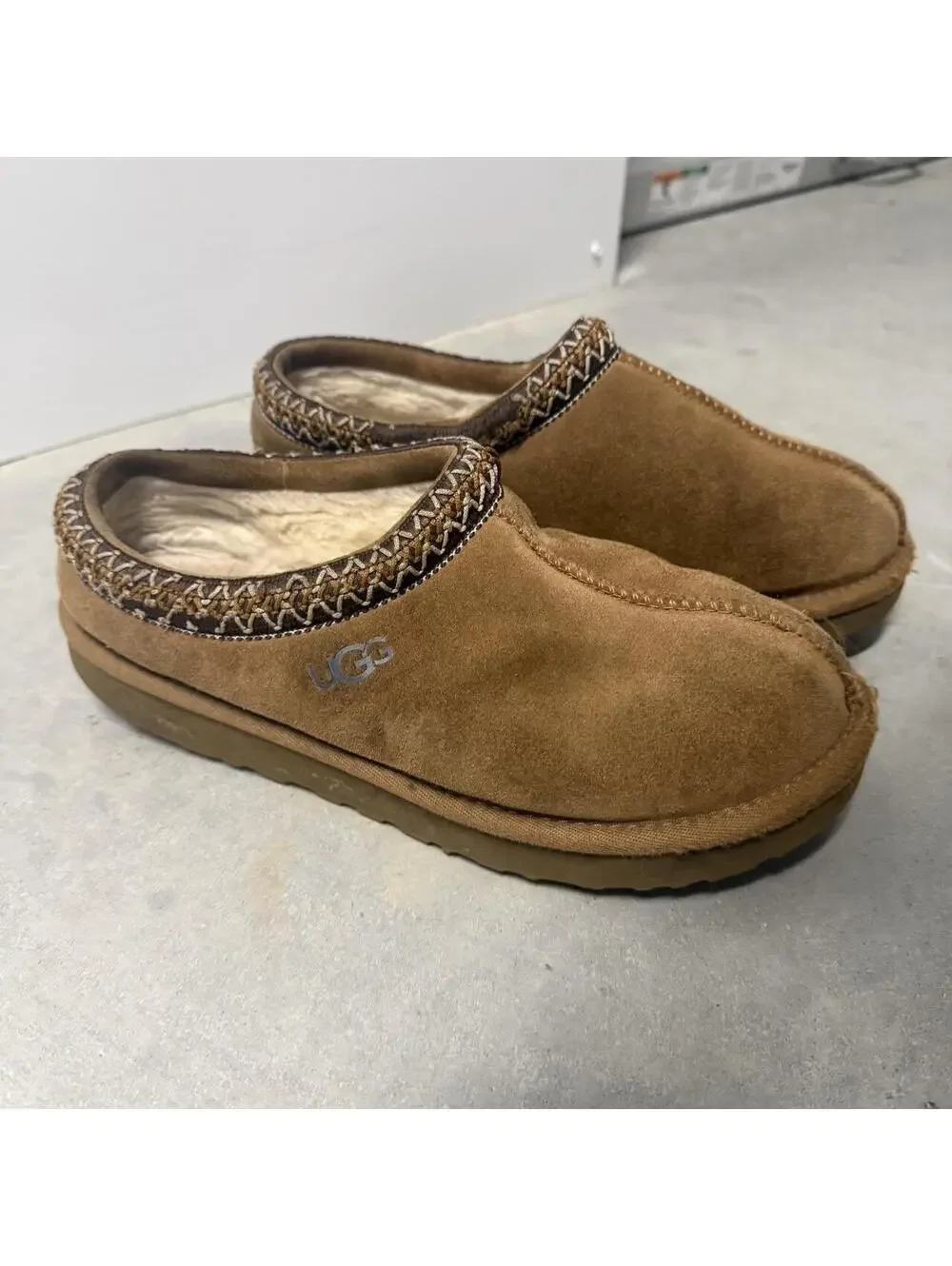 UGG Tasman Chestnut Suede Shearling Slip On Slippers Men's Size 8